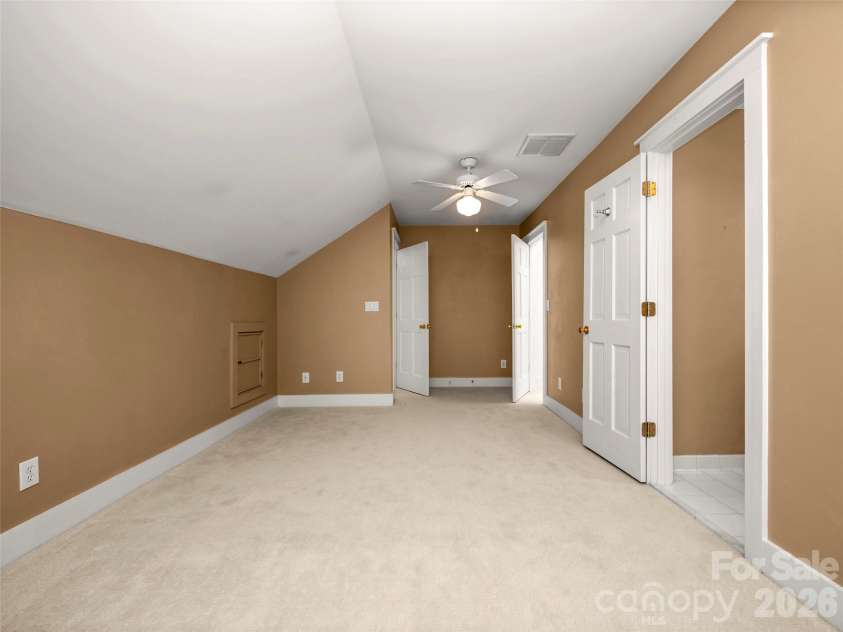 4 Lacoste Drive, Hendersonville, NC 28739.  MLS# CAR4381202, YatesRealty ID 2093. 