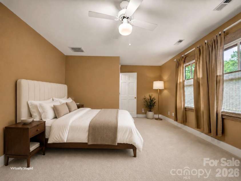 4 Lacoste Drive, Hendersonville, NC 28739.  MLS# CAR4381202, YatesRealty ID 2093. 