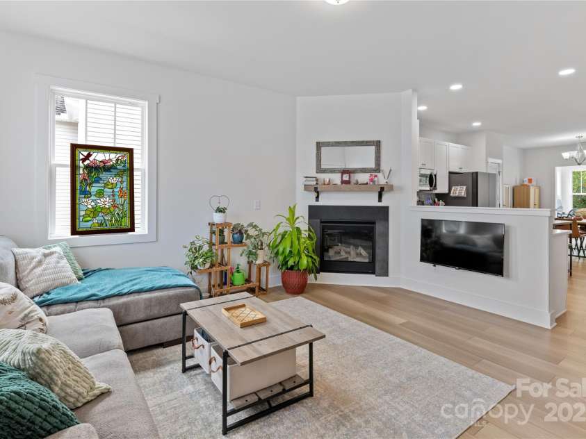 212 Rockrose Court, Asheville, NC 28803.  MLS# CAR4264269, YatesRealty ID 20930. 