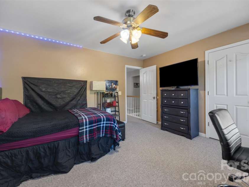 3419 Pickney Bluff, Fort Mill, SC 29715.  MLS# CAR4368329, YatesRealty ID 20930. 