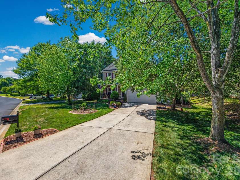 3419 Pickney Bluff, Fort Mill, SC 29715.  MLS# CAR4368329, YatesRealty ID 20930. 