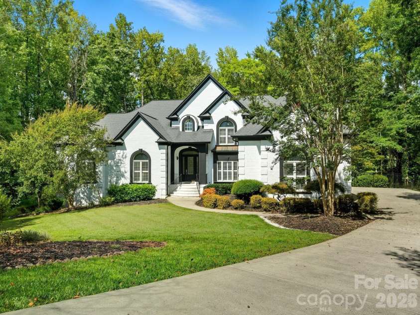 1001 Berwick Court, Marvin, NC 28173.  MLS# CAR4299437, YatesRealty ID 20931. 