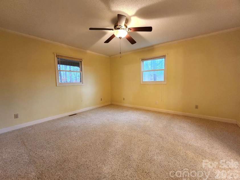 2919 Teton Drive, Newton, NC 28658.  MLS# CAR4334516, YatesRealty ID 20931. 