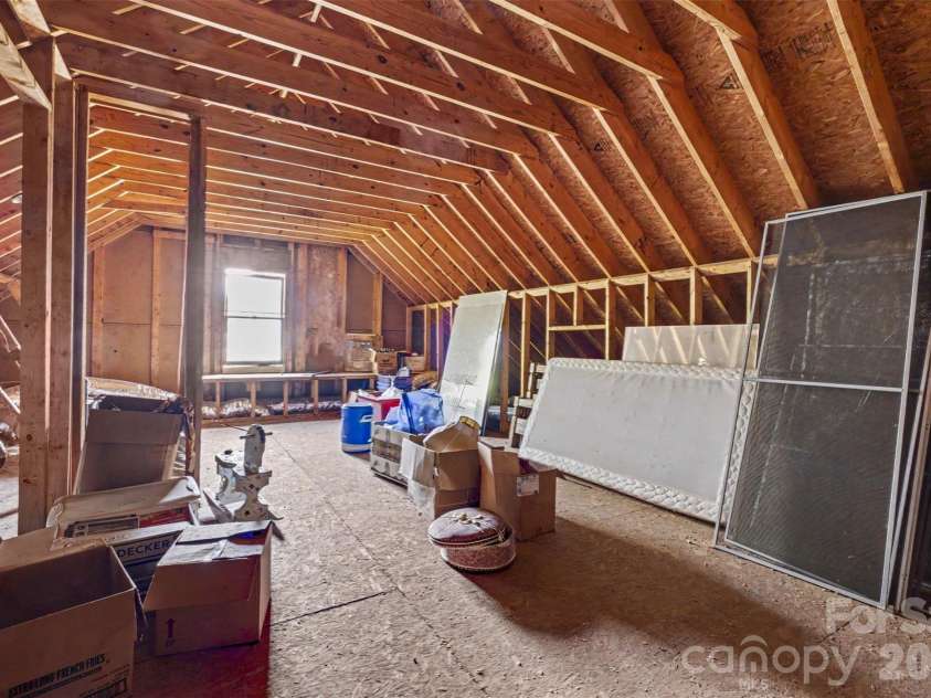 1504 Plantation Trail, Gastonia, NC 28056.  MLS# CAR4378157, YatesRealty ID 20932. 