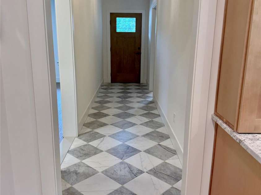 1721 S New Hope Road, Gastonia, NC 28054.  MLS# CAR4267967, YatesRealty ID 20932. 