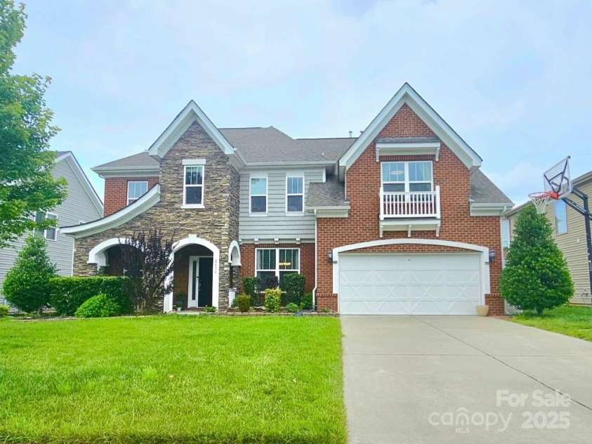 2634 Treeline Drive, Concord, NC 28027.  MLS# CAR4267258, YatesRealty ID 20934. 