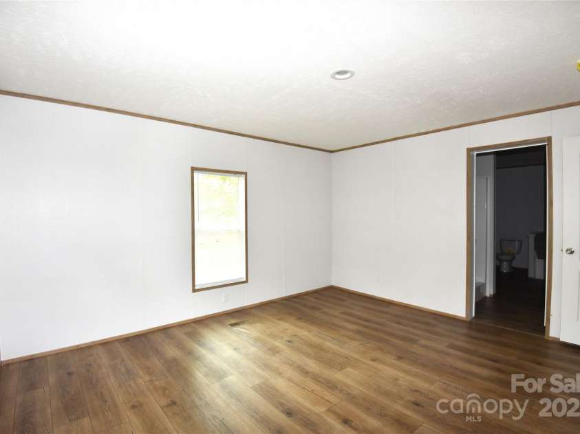 828 Long Bow Road, Salisbury, NC 28144.  MLS# CAR4247643, YatesRealty ID 20935. 