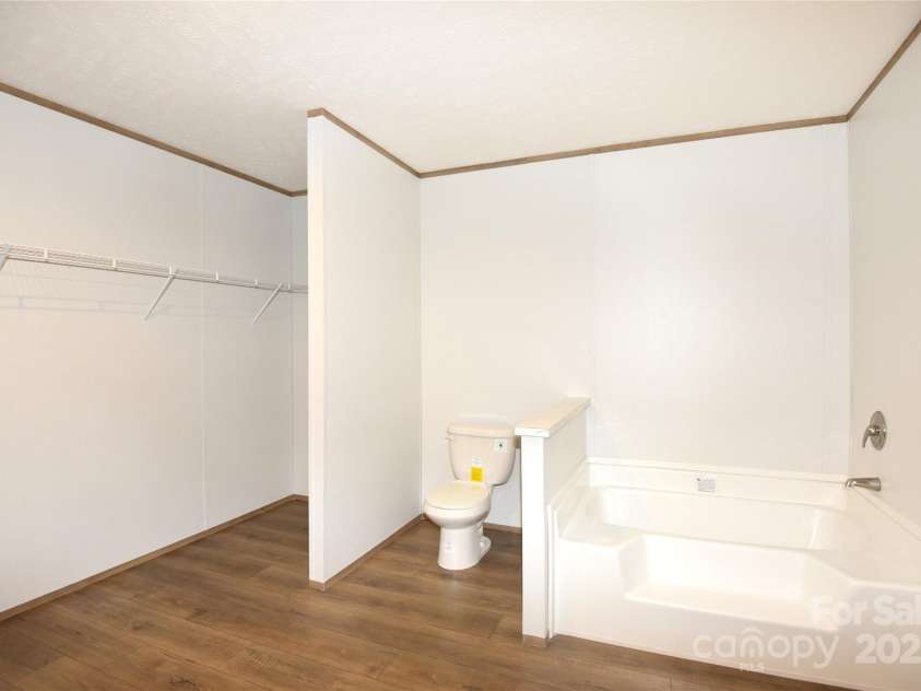 828 Long Bow Road, Salisbury, NC 28144.  MLS# CAR4247643, YatesRealty ID 20935. 