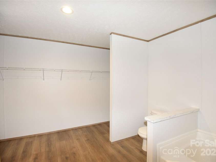 828 Long Bow Road, Salisbury, NC 28144.  MLS# CAR4247643, YatesRealty ID 20935. 