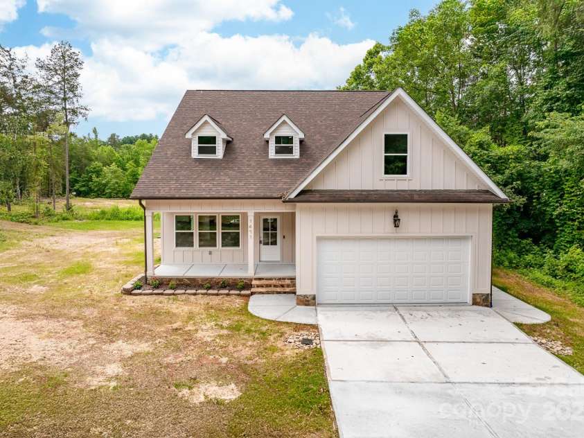1471 Marshbrooke Lane, Catawba, NC 28609.  MLS# CAR4269162, YatesRealty ID 20936. 