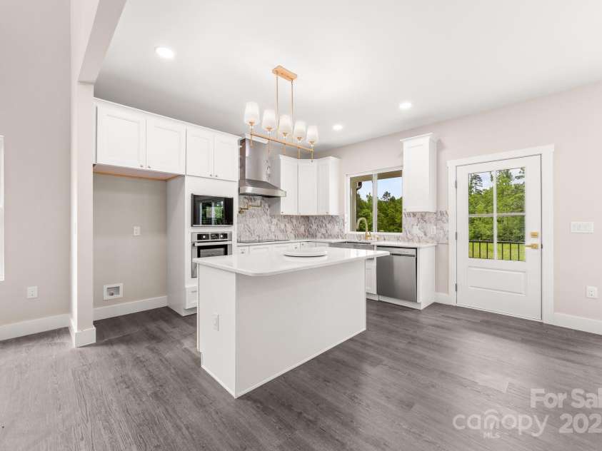 1471 Marshbrooke Lane, Catawba, NC 28609.  MLS# CAR4269162, YatesRealty ID 20936. 