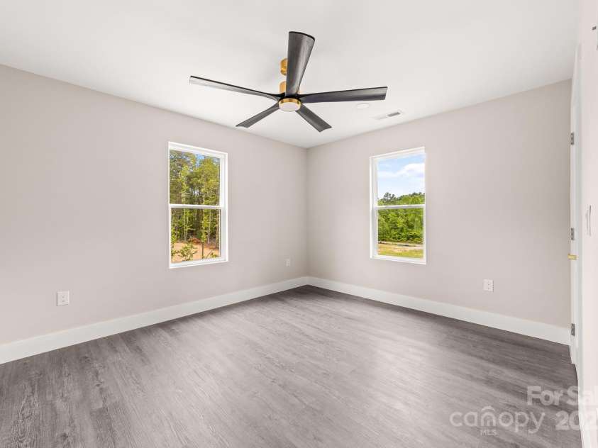 1471 Marshbrooke Lane, Catawba, NC 28609.  MLS# CAR4269162, YatesRealty ID 20936. 