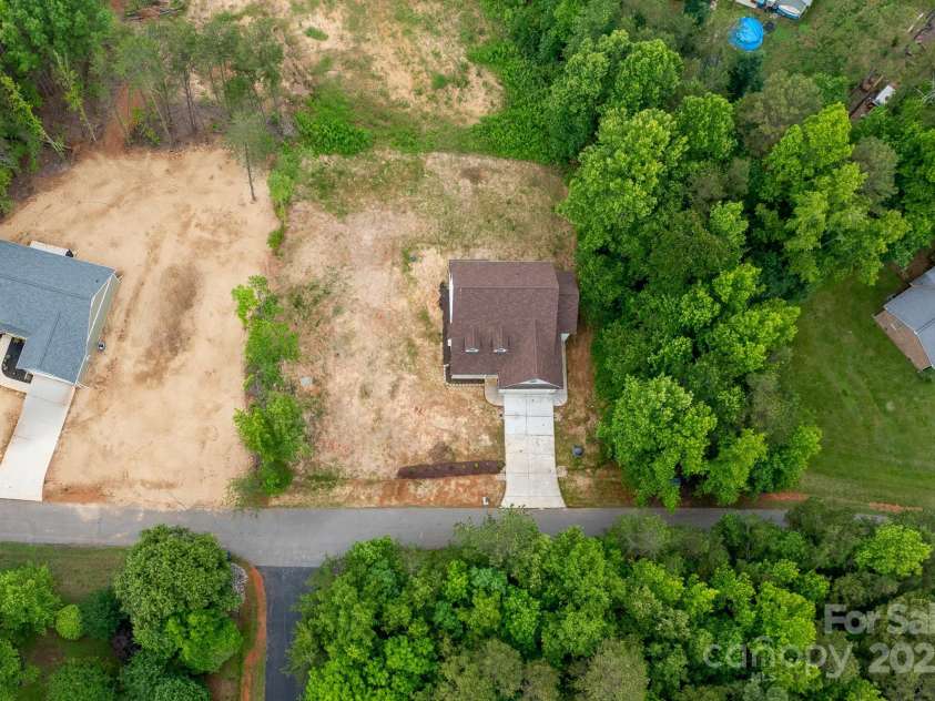 1471 Marshbrooke Lane, Catawba, NC 28609.  MLS# CAR4269162, YatesRealty ID 20936. 