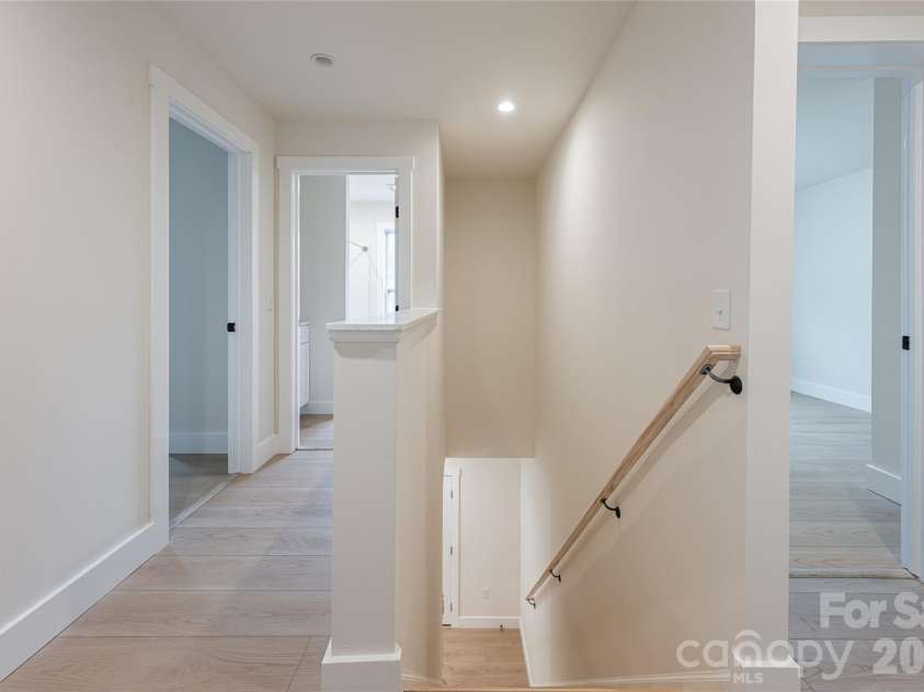 169 Cascade Ridge Road, Fairview, NC 28730.  MLS# CAR4351388, YatesRealty ID 20936. 