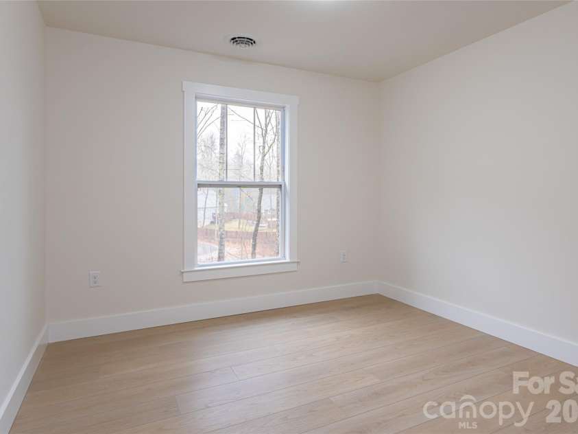 169 Cascade Ridge Road, Fairview, NC 28730.  MLS# CAR4351388, YatesRealty ID 20936. Guest Bedroom 2