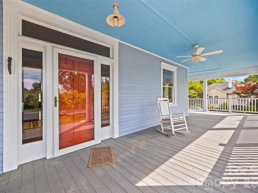 202 Pressley Street, Clover, SC 29710.  MLS# CAR4368997, YatesRealty ID 20937. 