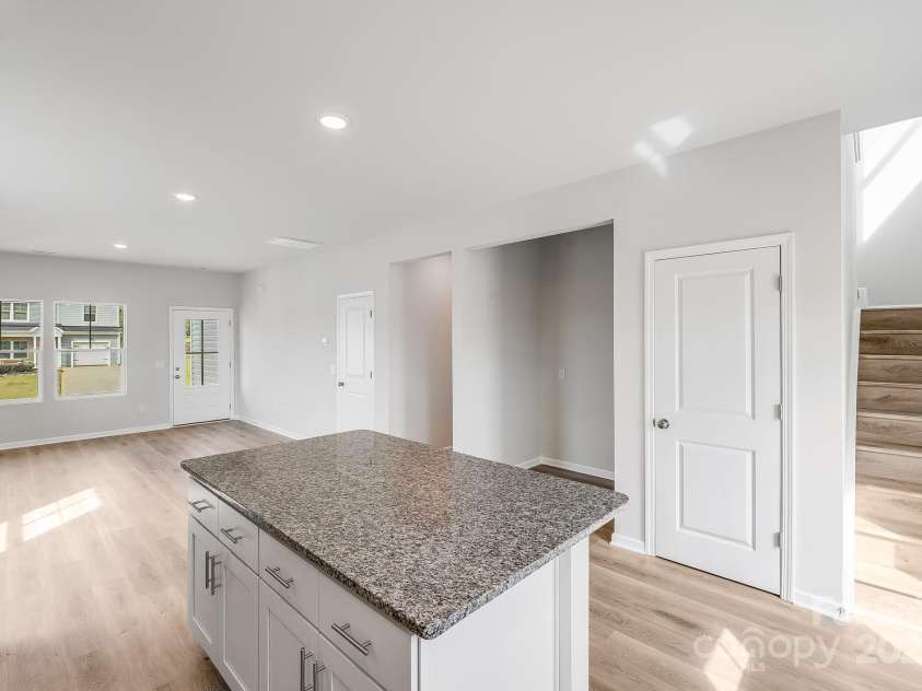 137 Red Cedar Lane, Statesville, NC 28625.  MLS# CAR4309152, YatesRealty ID 20938. 