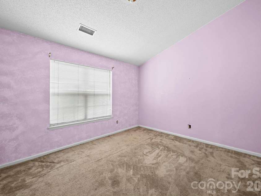 3311 Atlas Drive, Charlotte, NC 28269.  MLS# CAR4376224, YatesRealty ID 20939. 