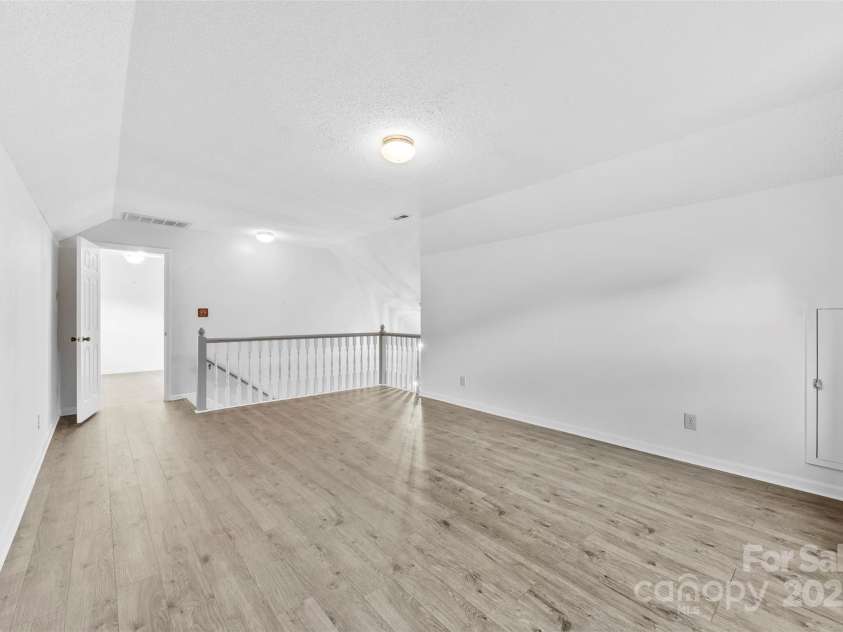 3664 Gaston Day School Road, Gastonia, NC 28056.  MLS# CAR4309726, YatesRealty ID 20939. Family Room