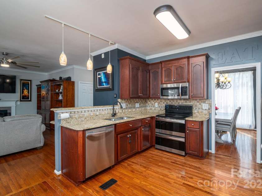 1613 Stone Pine Drive, Gastonia, NC 28056.  MLS# CAR4306487, YatesRealty ID 2094. 