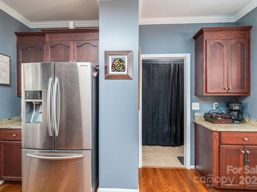 1613 Stone Pine Drive, Gastonia, NC 28056.  MLS# CAR4306487, YatesRealty ID 2094. 