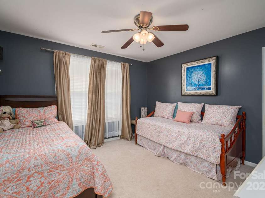 1613 Stone Pine Drive, Gastonia, NC 28056.  MLS# CAR4306487, YatesRealty ID 2094. 