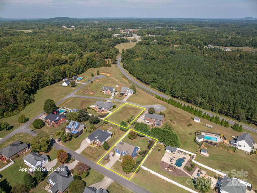 1613 Stone Pine Drive, Gastonia, NC 28056.  MLS# CAR4306487, YatesRealty ID 2094. 