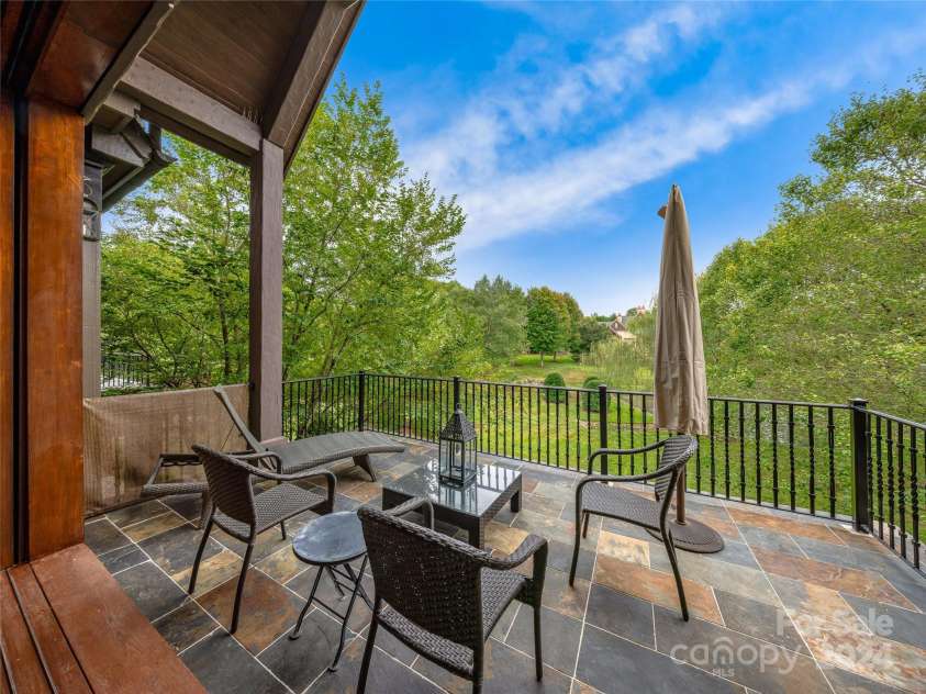 22 Foxbridge Way, Arden, NC 28704.  MLS# CAR4180001, YatesRealty ID 2094. 