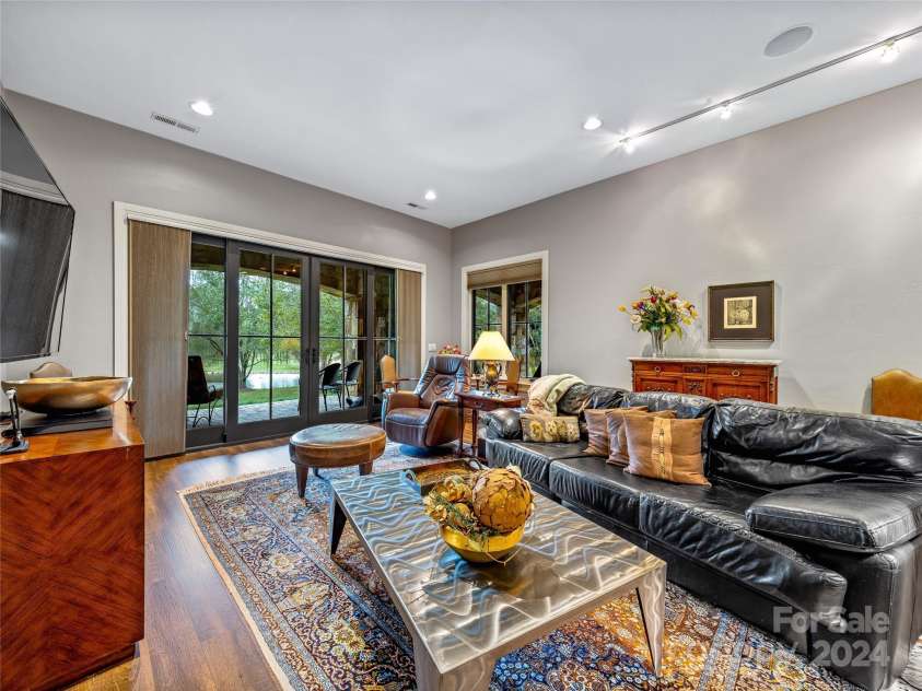 22 Foxbridge Way, Arden, NC 28704.  MLS# CAR4180001, YatesRealty ID 2094. 
