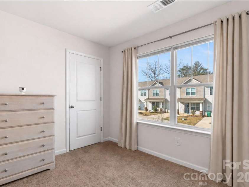 42 Benedict Lane, Weaverville, NC 28787.  MLS# CAR4345115, YatesRealty ID 2094. 