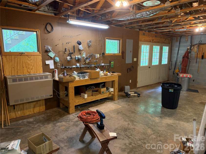 605 Queens Road, Cherryville, NC 28021.  MLS# CAR4375817, YatesRealty ID 20940. Basement Shop Area