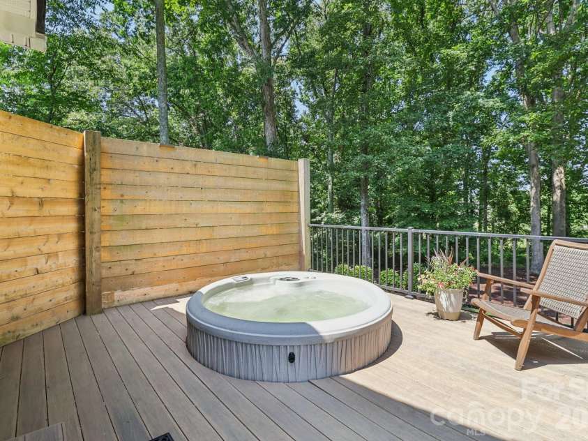 122 Ringneck Trail, Mooresville, NC 28117.  MLS# CAR4372433, YatesRealty ID 20942. 
