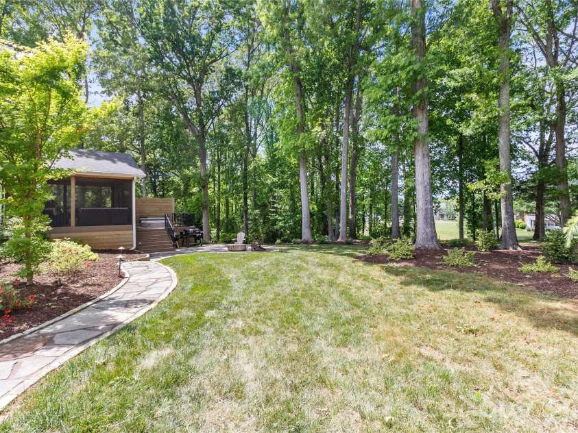 122 Ringneck Trail, Mooresville, NC 28117.  MLS# CAR4372433, YatesRealty ID 20942. 