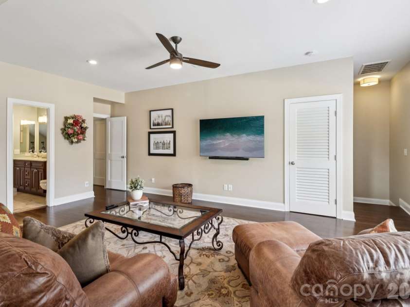 122 Ringneck Trail, Mooresville, NC 28117.  MLS# CAR4372433, YatesRealty ID 20942. Bonus Room with a second private staircase