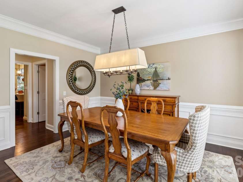 122 Ringneck Trail, Mooresville, NC 28117.  MLS# CAR4372433, YatesRealty ID 20942. Large dining room