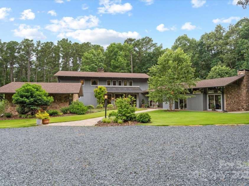 307 Allenton Street, Mount Gilead, NC 27306.  MLS# CAR4271726, YatesRealty ID 20944. 