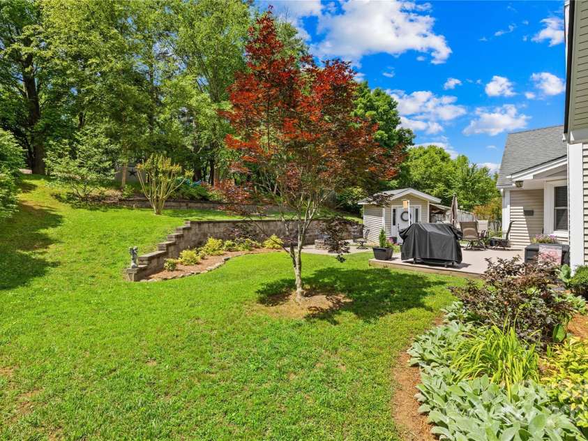 4313 Wynborough Lane, Charlotte, NC 28269.  MLS# CAR4271807, YatesRealty ID 20945. 