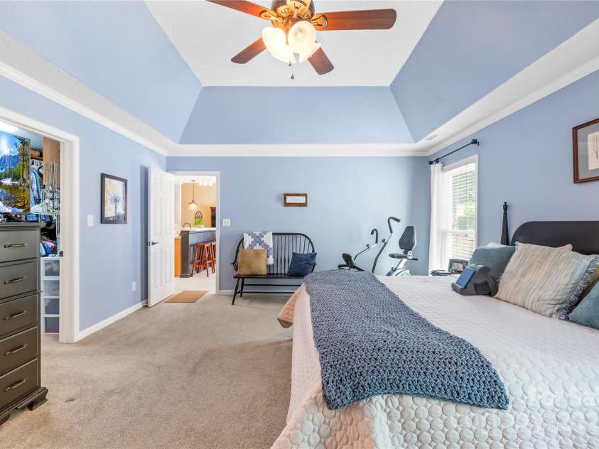 4313 Wynborough Lane, Charlotte, NC 28269.  MLS# CAR4271807, YatesRealty ID 20945. Primary bedroom with trey ceiling