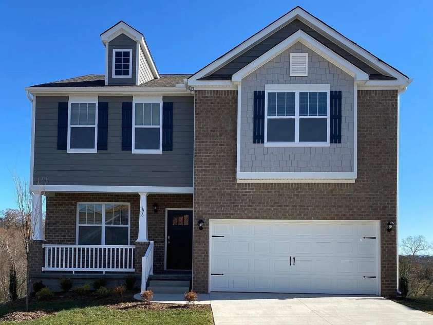 196 Marathon Lane, Candler, NC 28715.  MLS# CAR4367636, YatesRealty ID 20946. 
