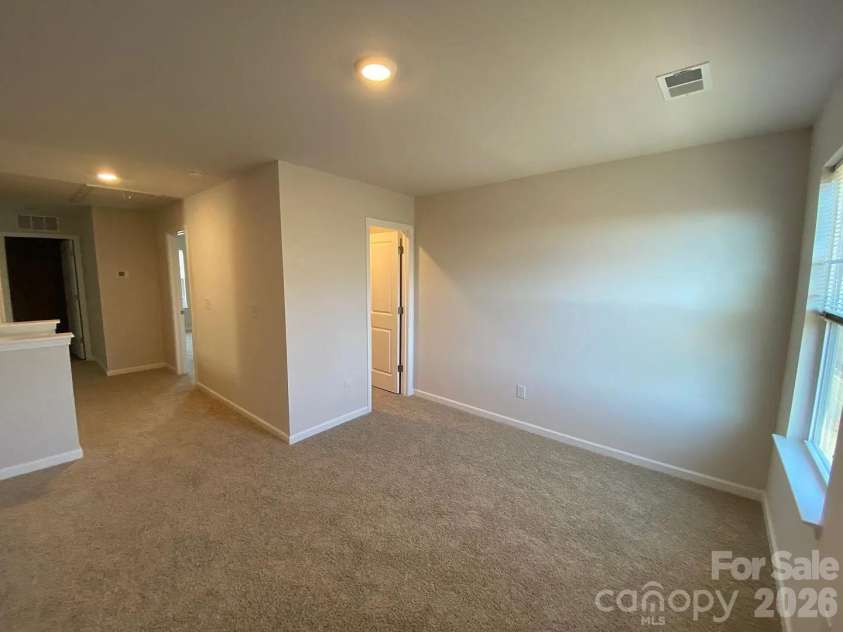 196 Marathon Lane, Candler, NC 28715.  MLS# CAR4367636, YatesRealty ID 20946. 
