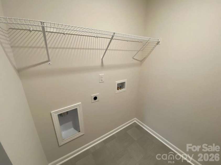 196 Marathon Lane, Candler, NC 28715.  MLS# CAR4367636, YatesRealty ID 20946. 