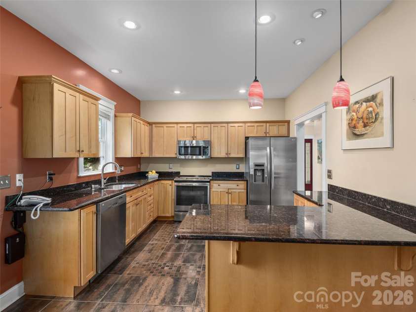 1332 Heathbrook Circle, Asheville, NC 28803.  MLS# CAR4377956, YatesRealty ID 20947. 