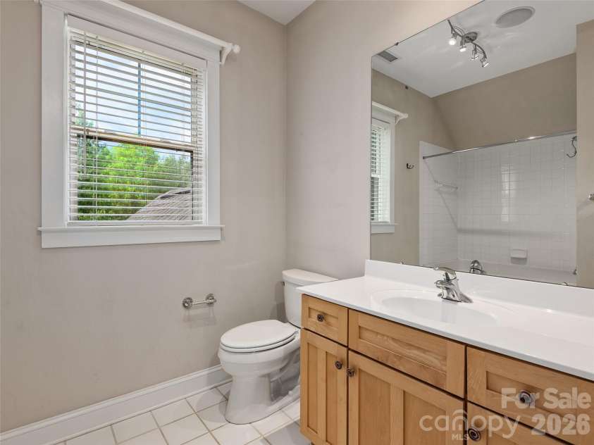1332 Heathbrook Circle, Asheville, NC 28803.  MLS# CAR4377956, YatesRealty ID 20947. 