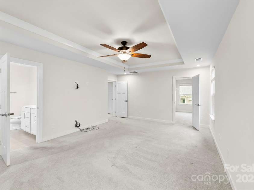 1686 Scarbrough Circle, Concord, NC 28025.  MLS# CAR4292755, YatesRealty ID 20949. 