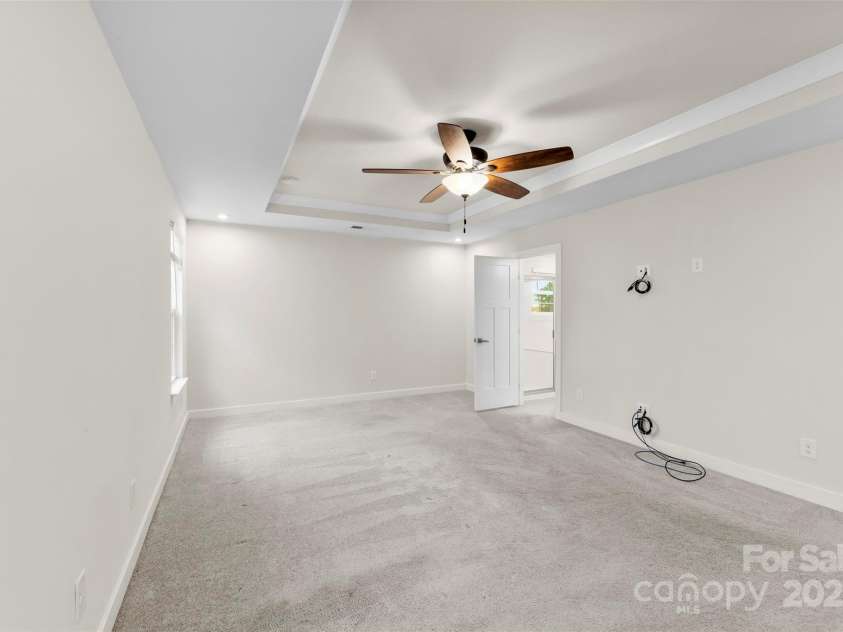 1686 Scarbrough Circle, Concord, NC 28025.  MLS# CAR4292755, YatesRealty ID 20949. 