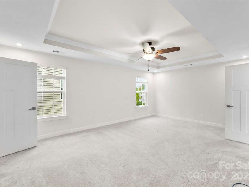 1686 Scarbrough Circle, Concord, NC 28025.  MLS# CAR4292755, YatesRealty ID 20949. Primary Bedroom
