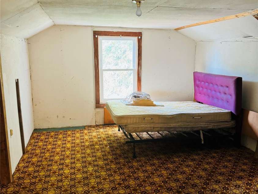 117 Greenvalley Place, Lenoir, NC 28645.  MLS# CAR4167465, YatesRealty ID 2095. 