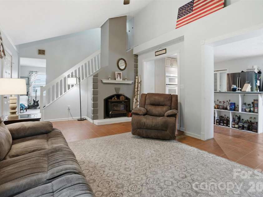 2998 Chestnut Road, Lincolnton, NC 28092.  MLS# CAR4379194, YatesRealty ID 20950. 
