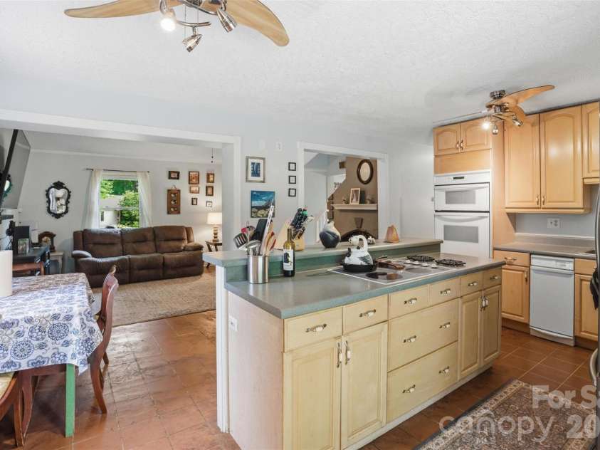 2998 Chestnut Road, Lincolnton, NC 28092.  MLS# CAR4379194, YatesRealty ID 20950. 