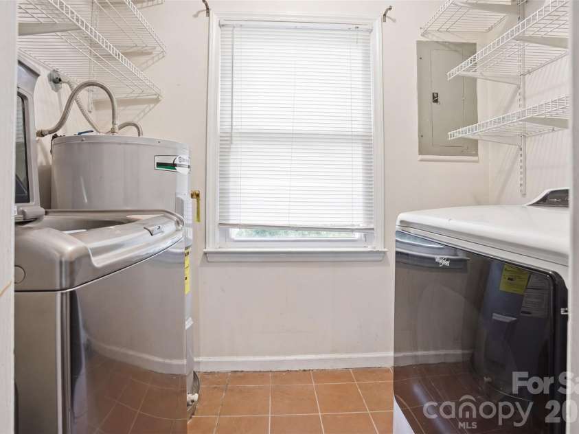 2998 Chestnut Road, Lincolnton, NC 28092.  MLS# CAR4379194, YatesRealty ID 20950. 